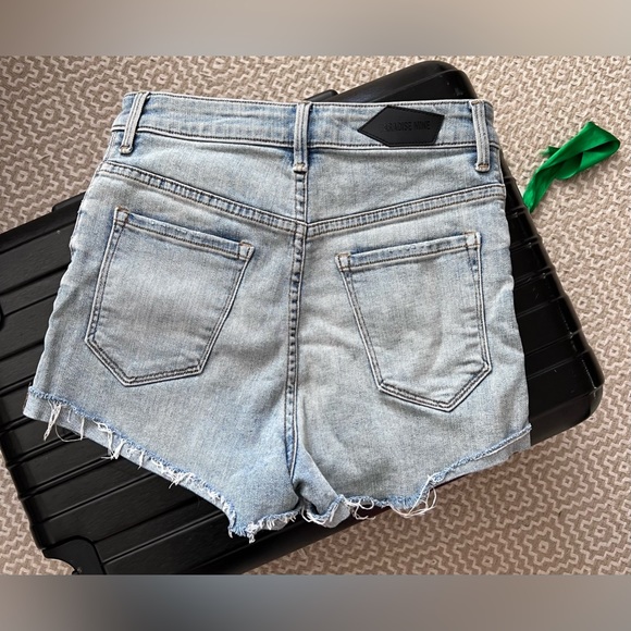 Aritzia Paradise Mine Super High Waist Denim Shorts Size 26 - Picture 2 of 5